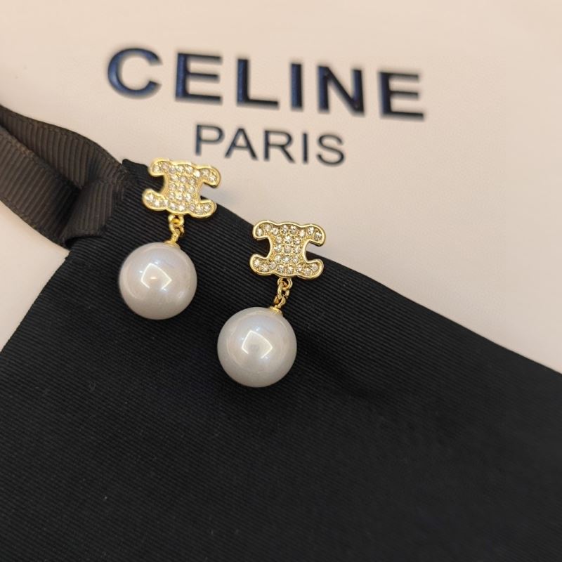 Ce**e earrings